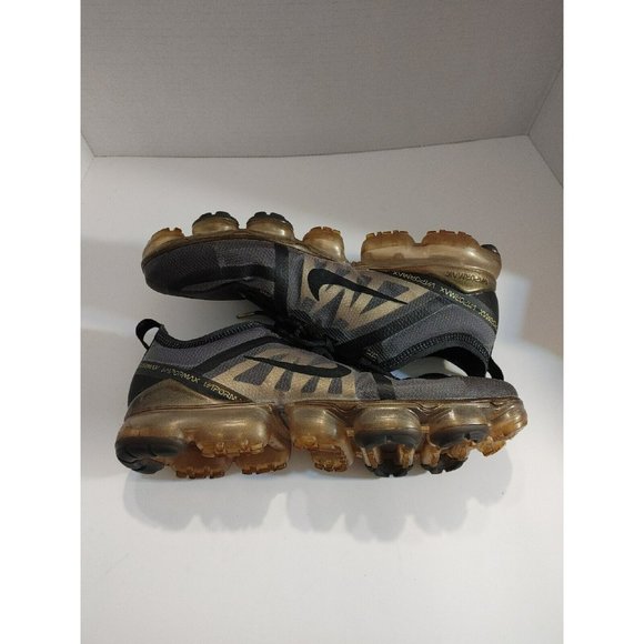 Men’s 2019 Nike Air VaporMax Sz 11.5 Black & Gold AR6631-002 Great Condition - Picture 5 of 8